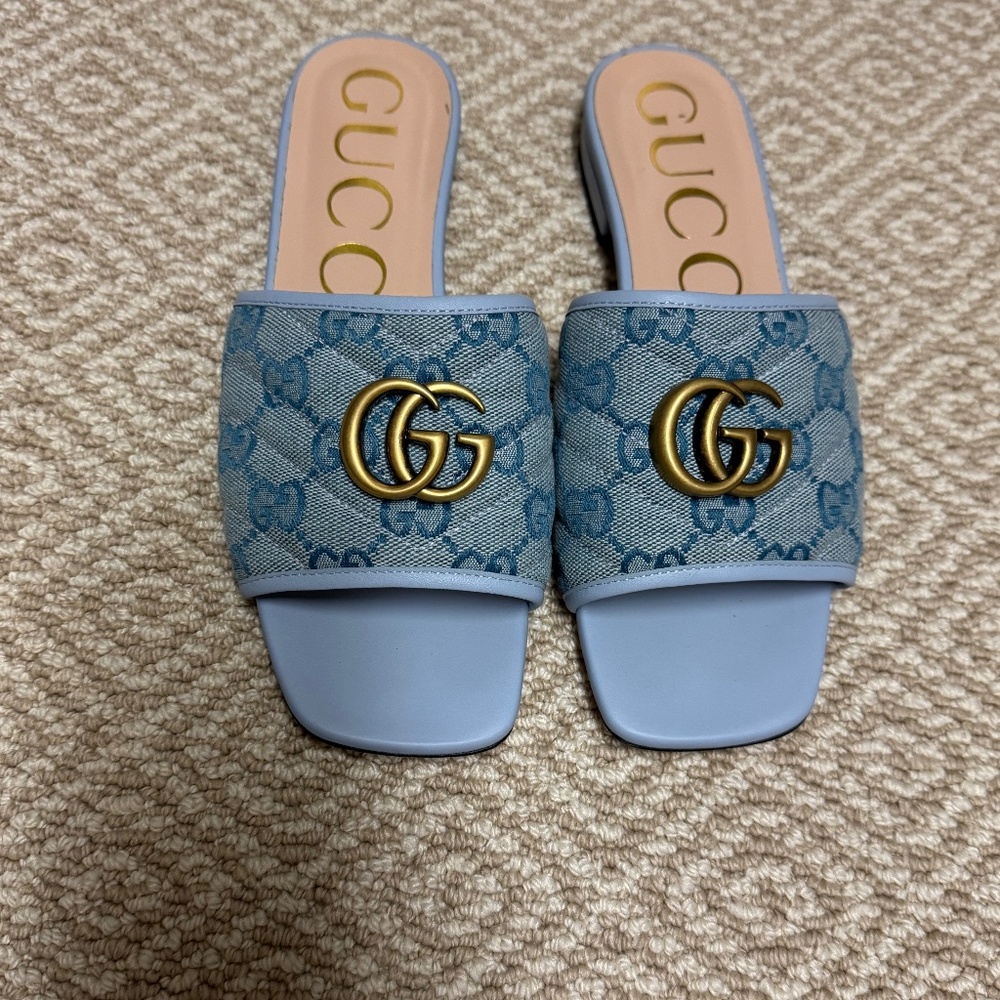 Gucci Jolie GG Sandal - 37
